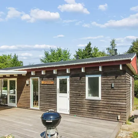 Selinda - 250m From The Sea By Interhome * Rønne